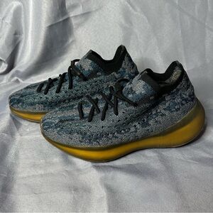 ZEEZY BOOST 380 no box. Men’s size 9.5